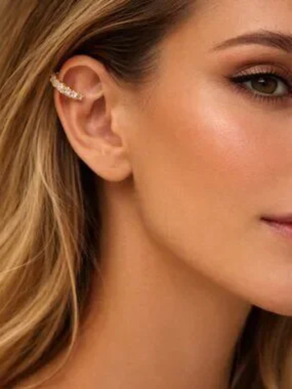 Roxana Infinity Bling Ear Cuff
